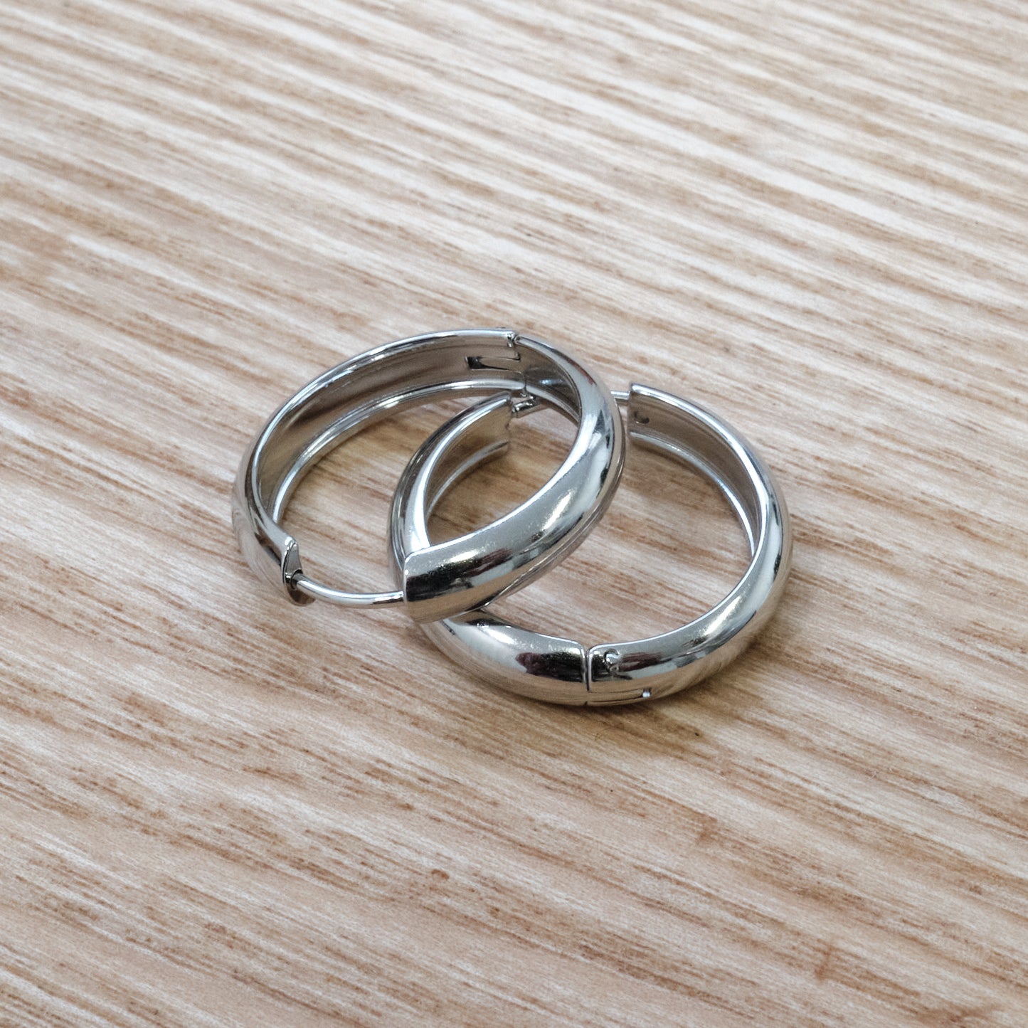 Stainless Steel Classic Hoop Earrings (SKU:206)