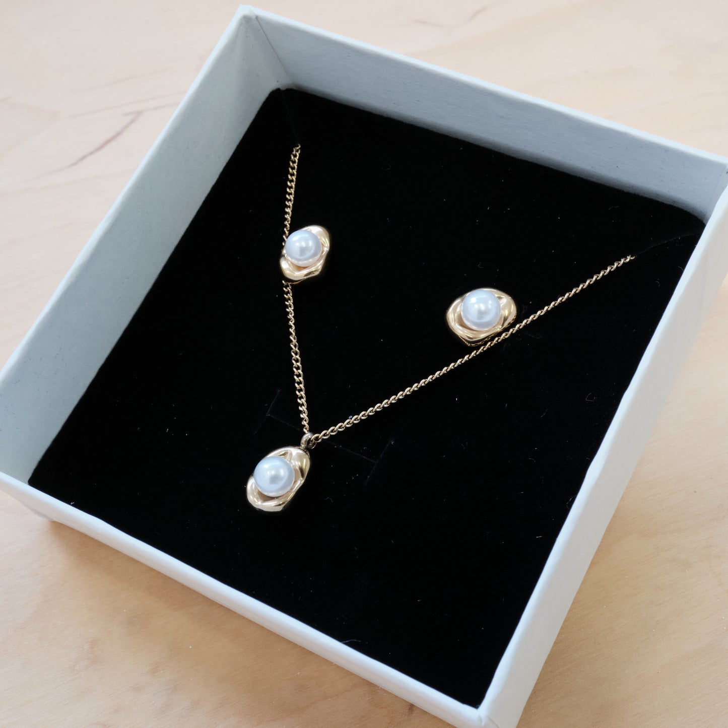 Stainless Steel Gold Plated Necklace and Pearl Effect Earring Set 316L (SKU 178)